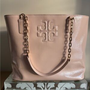 Tory Burch Light Pink Tote Bag EUC Light Oak Charlie Patent Tote Leather